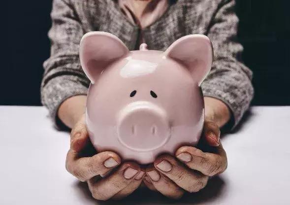 英国留学最省钱的app,英国留学交学费哪种方式最省钱