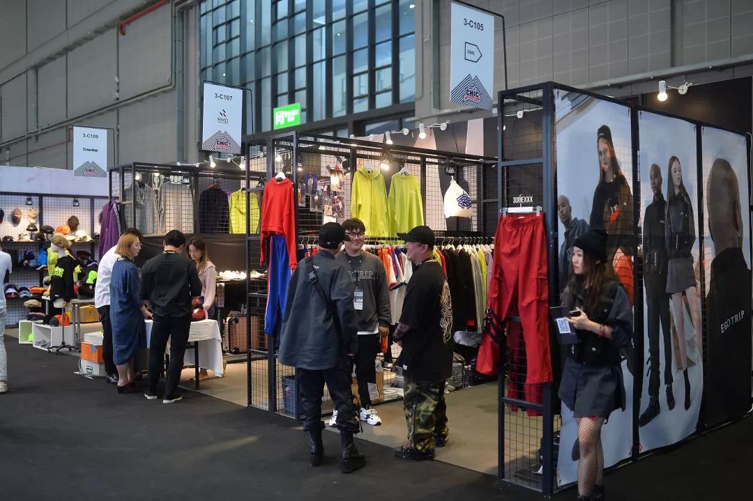 stussy妞板瓙鑱斿悕,妞板瓙鍗。鍜宻tussy鍗。