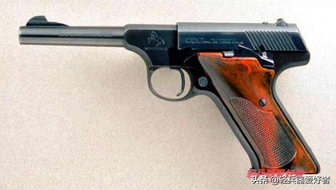 小口径单发装填手枪,世界上第1把全自动的枪