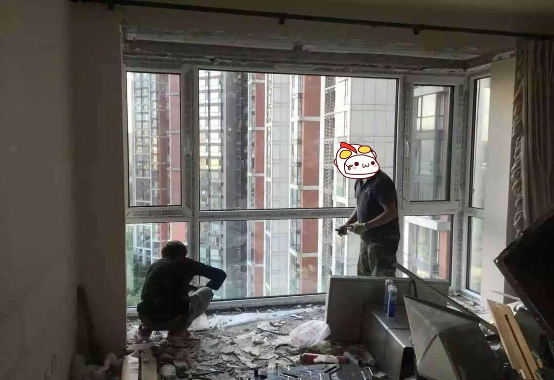 阳台窗户漏水怎么办,阳台窗户漏水解决方法