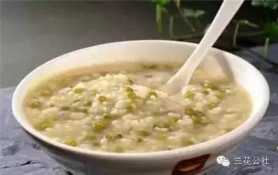 秋季养生粥多喝养胃还能解决秋燥,最适合秋天喝的10款下火养生粥