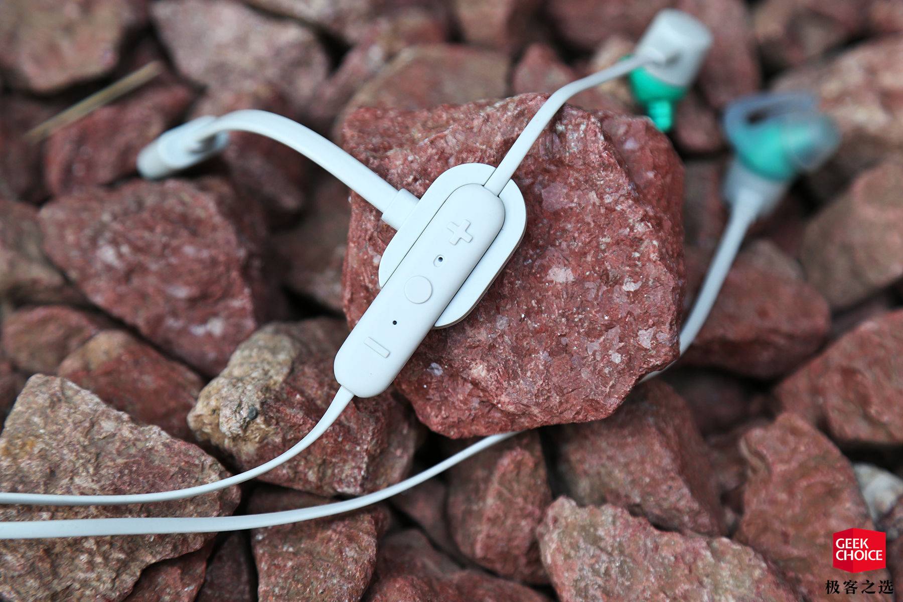 jaybird耳机防水能力,jaybird无线耳机