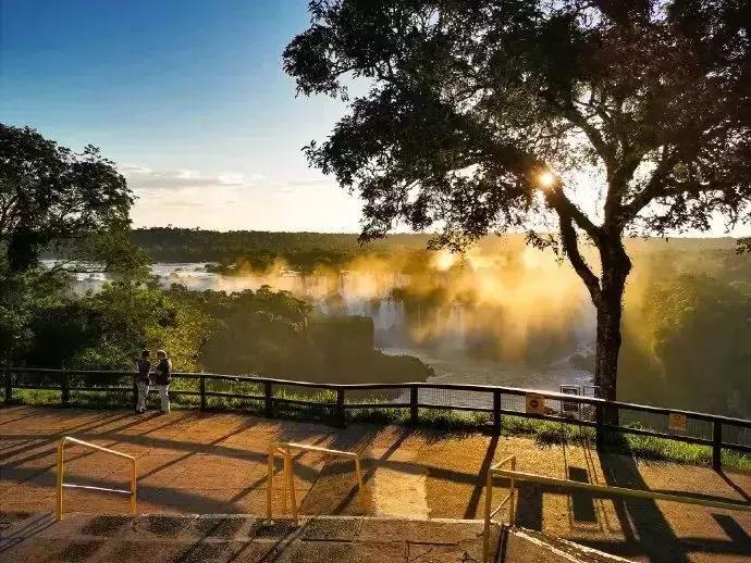 手机摄影拍照效果,手机拍照技巧和手机摄影分享