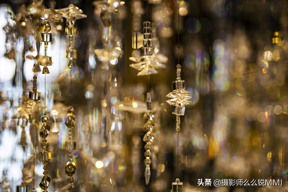 施华洛世奇人造水晶为什么那么贵,施华洛世奇水晶是天然水晶