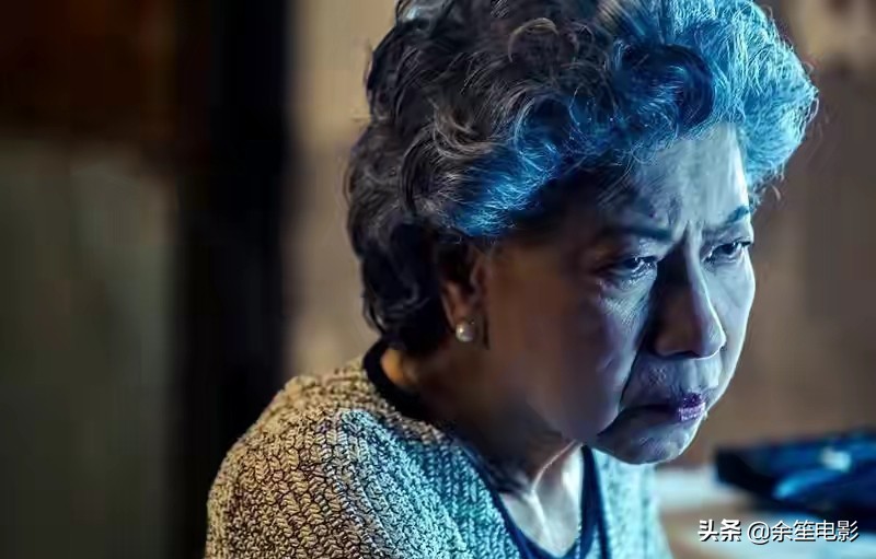 裘千尺罗兰图片,吐枣核的裘千尺扮演者罗兰