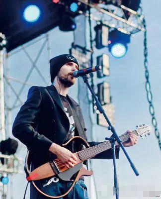 雅马哈slg200弹唱,雅马哈slg200