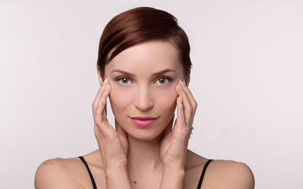 护肤品的正确使用顺序初学者,护肤品的用法顺序哪一种最正确