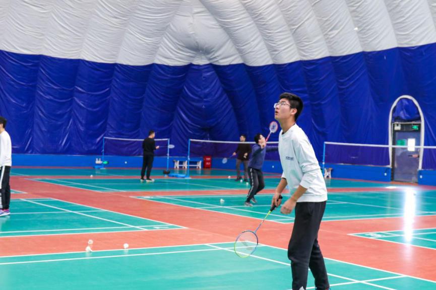 “你在看什么?”“兰大的烟火气”