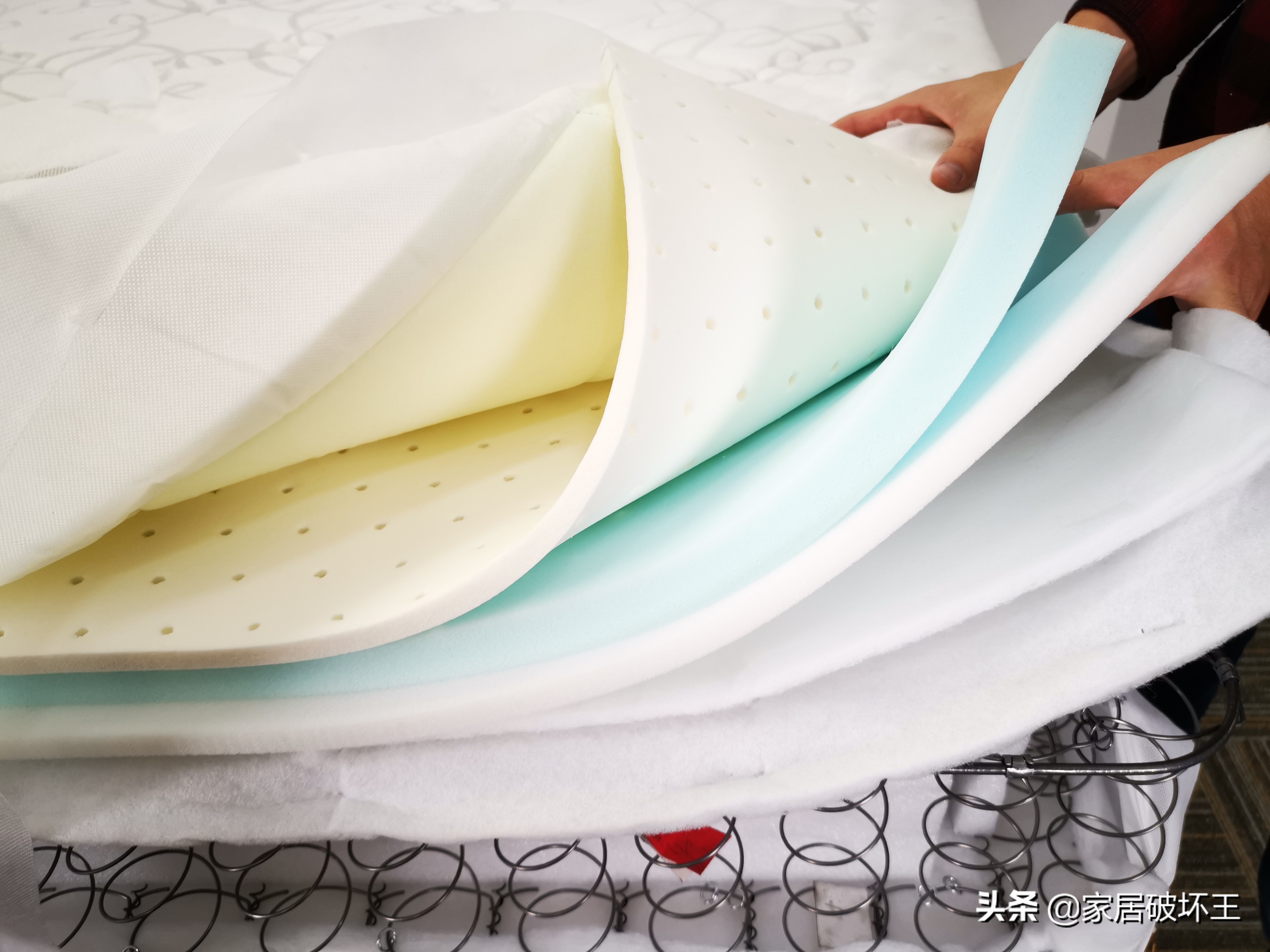 买床垫被骗了怎么办,买床垫怎么选不踩坑最好