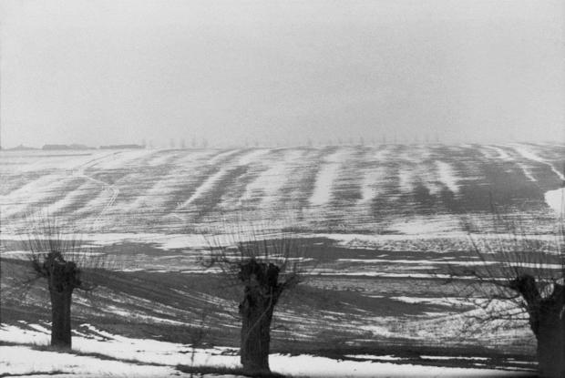 布列松摄影艺术书,布列松经典摄影作品解读