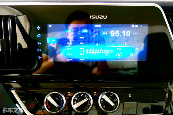 江西五十铃发布翼放轻卡新品,江西五十铃推出首款翼放es轻卡