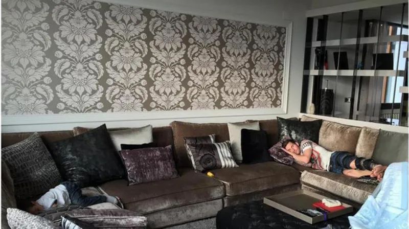 梅西34岁年薪,18岁梅西的成长之路