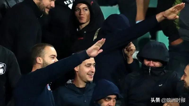 法国球员被歧视,法国球员点球丢球被遭歧视