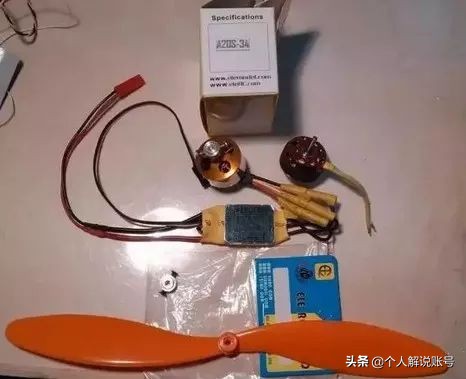 无人机三轴云台原理及构成,多旋翼无人机飞行原理及操作