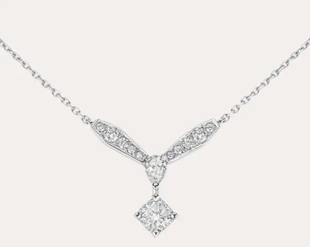 灏氱編宸撮粠鏄庢槦鍚屾,灏氱編宸撮粠棣栭グ娆惧紡鏍囧織