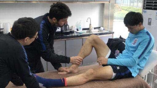 难以置信！国奥门将吐槽遭庸医坑惨，这并非国奥队医首例过失