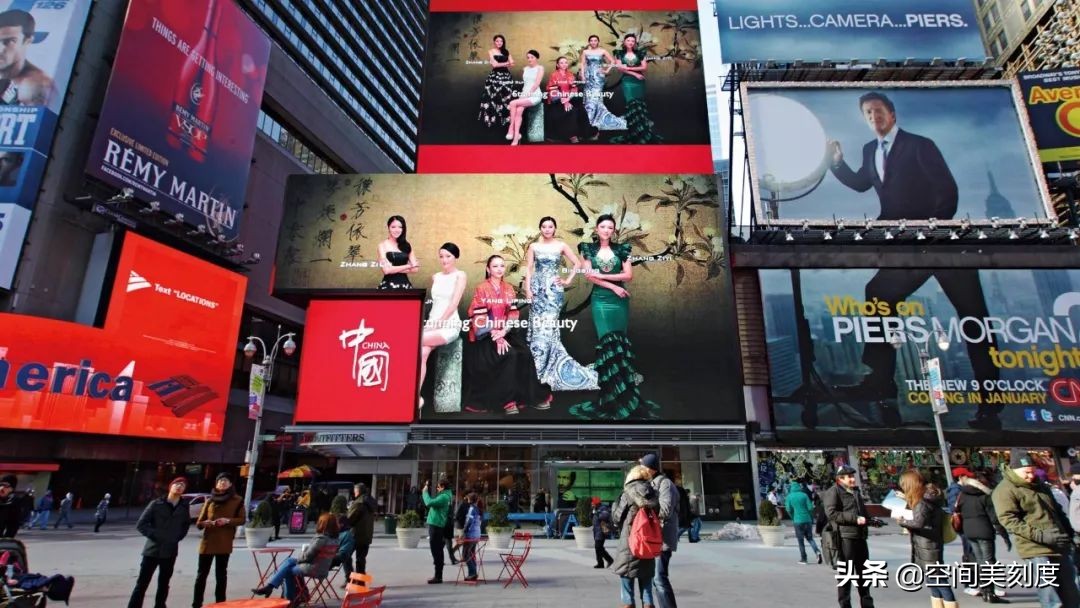 为何企业喜欢扎堆到美国时代广场打中文广告？还有微商和流量明星