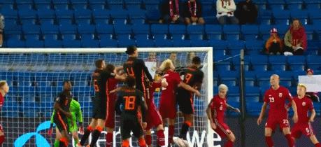 世预赛-哈兰德破门迎里程碑挪威1-1逼平荷兰范加尔无缘回归开门红