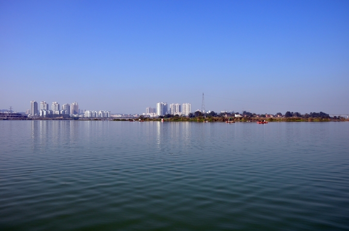 游戏中的藏头诗和藏尾诗,游戏古诗名称简短好听