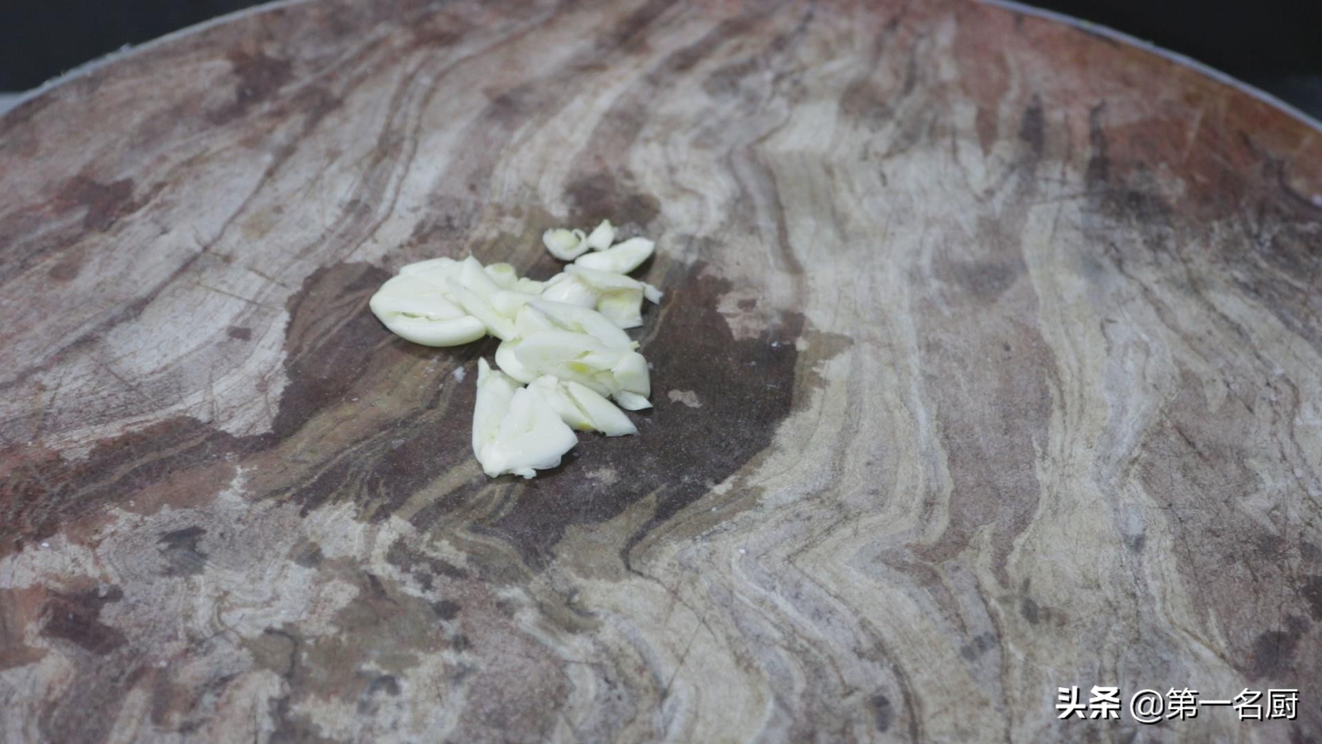 鸡翅根的几种做法简单方便又实惠,干锅鸡翅根的做法最正宗的做法