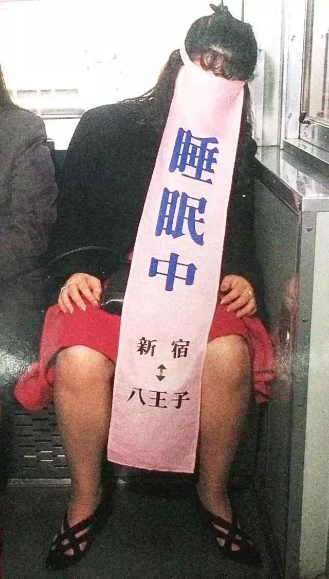 自拍杆是日本人发明的吗,日本自拍杆无用发明