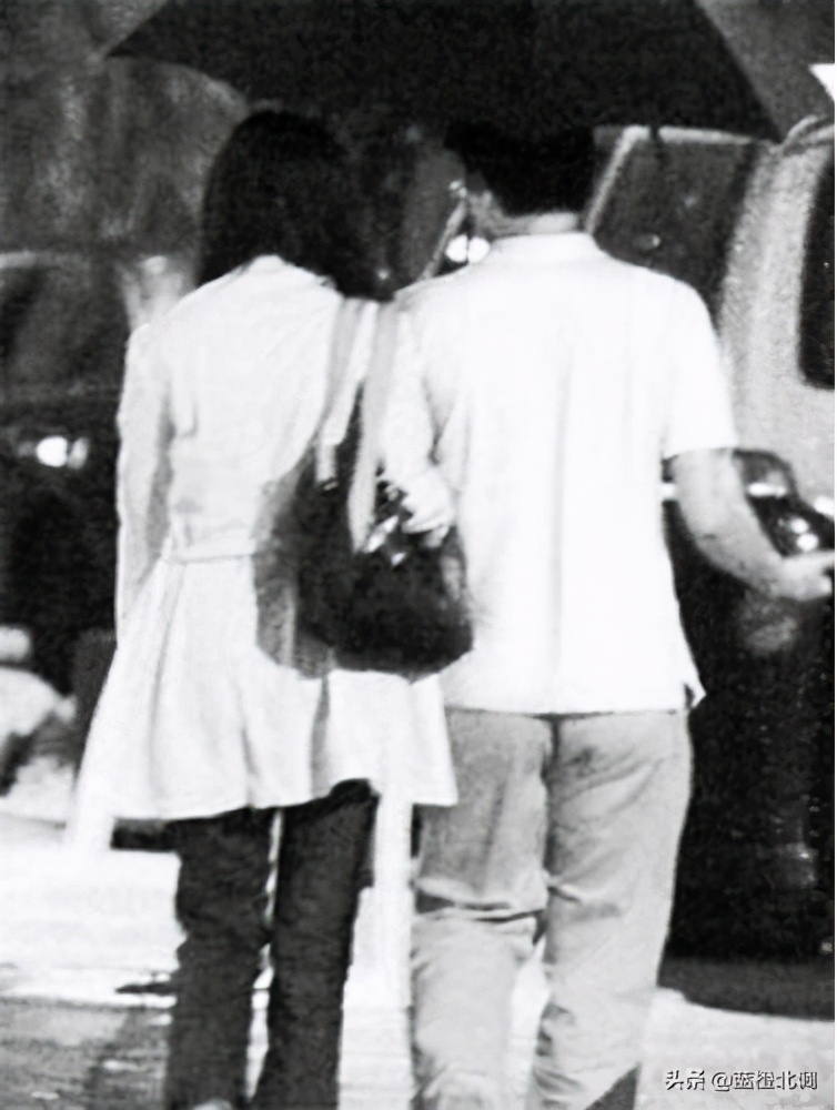 张国荣林青霞李嘉欣朱玲玲,朱玲玲与李嘉欣的区别