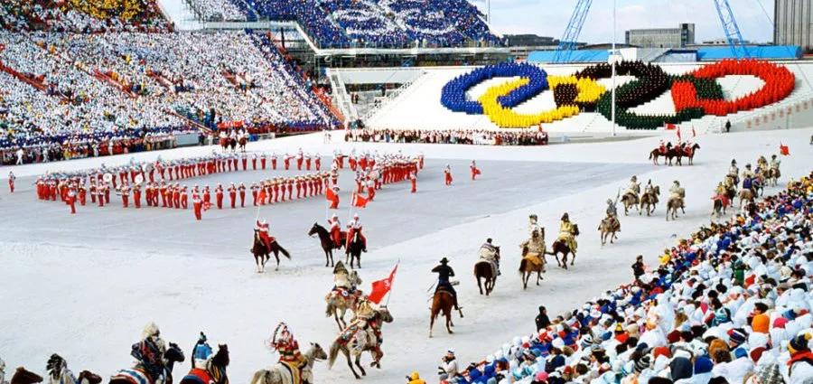 哪一年中国冬奥会会徽亮相,历届冬奥会冬残奥会会徽
