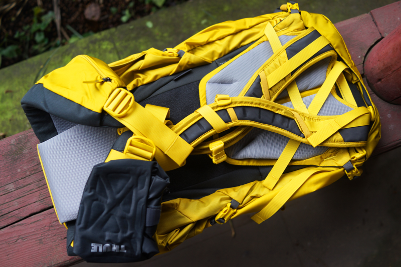 灵活多变，硬核又舒适：拓乐ThuleVersant50升轻量化登山包体验