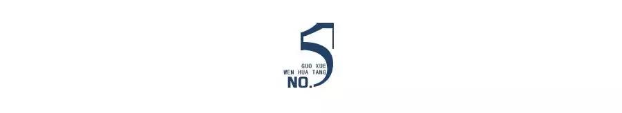 这才是董卿真实的样子,董卿跪地为什么获得网友的称赞