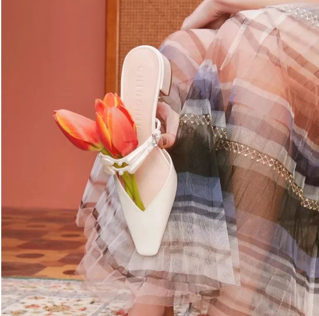 明星小众品牌 (高颜值百搭不贵的潮鞋品牌)