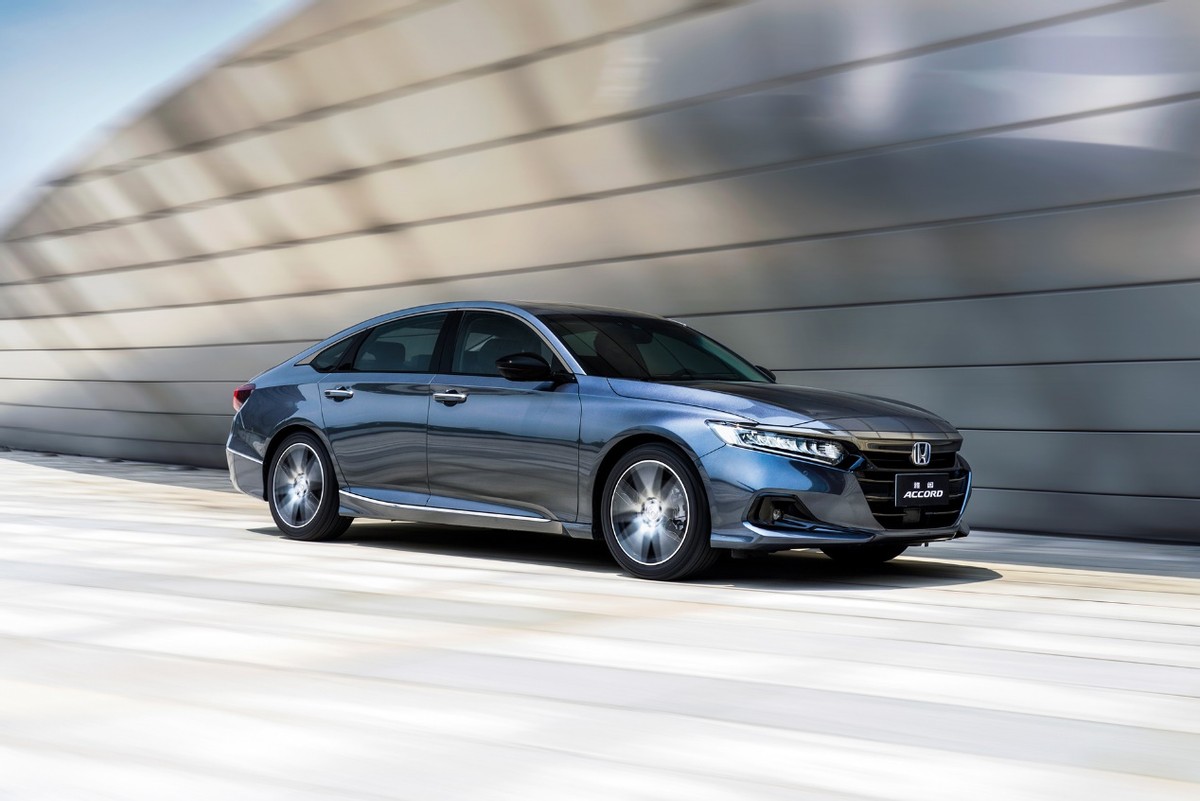 年轻化是未来十年的品牌必由之路,广本雅阁2020款试驾