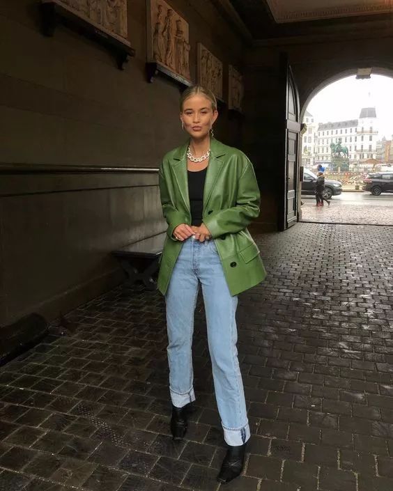 今年流行女款秋冬新款裙子,今年秋冬流行什么半身裙子