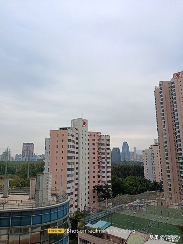 realme真我x7pro至尊版后盖,realme真我x7pro至尊版体验