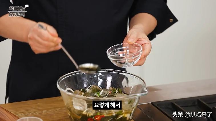 夏天总想喝点爽的？清凉海带汤，一口找回失去的胃口，简单零失败