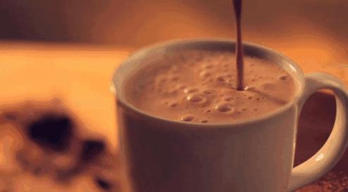 自制奶茶简单材料少,自制焦糖奶茶热量高么