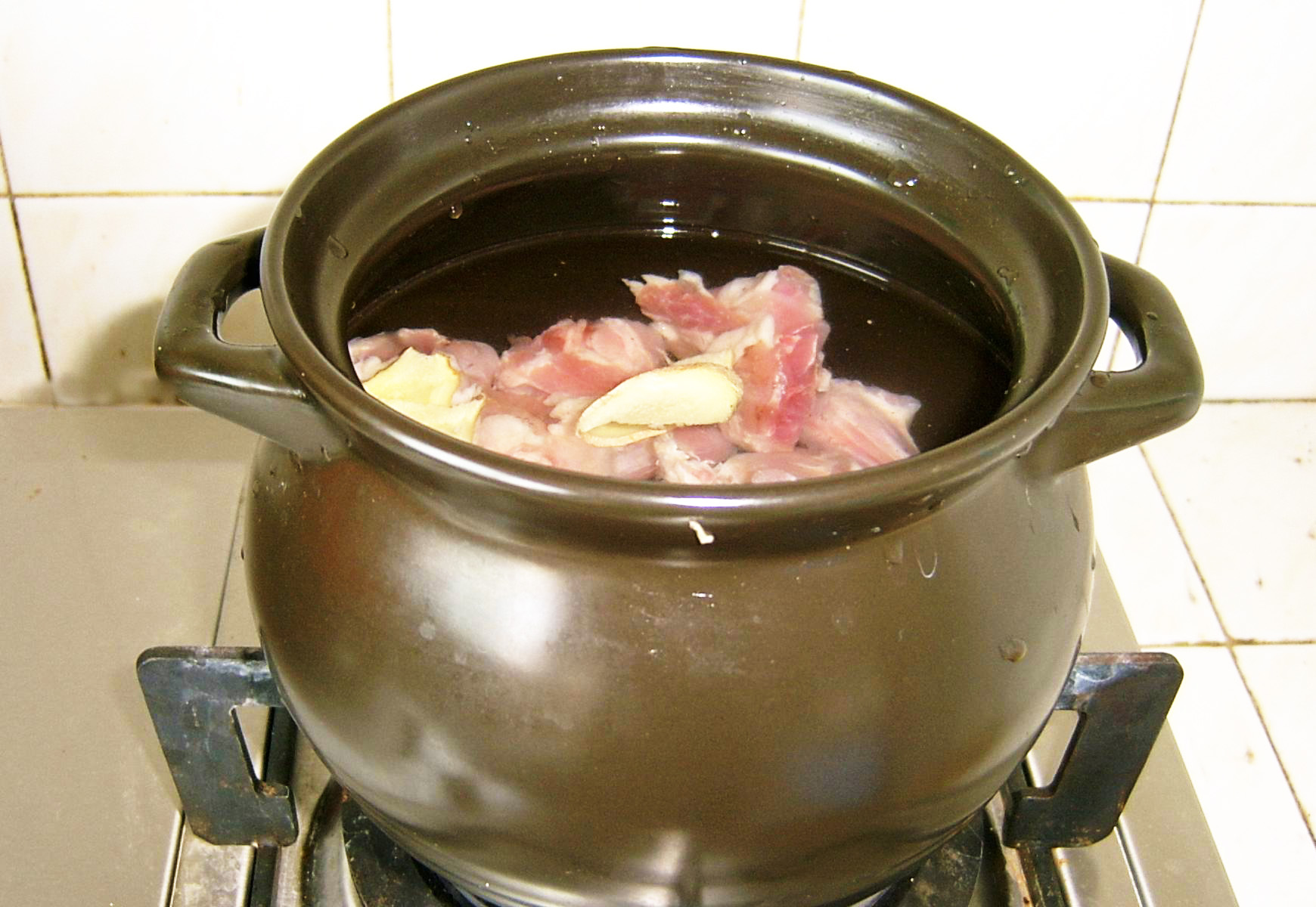 入夏后这6道汤多做给家人喝,入夏适合喝的汤