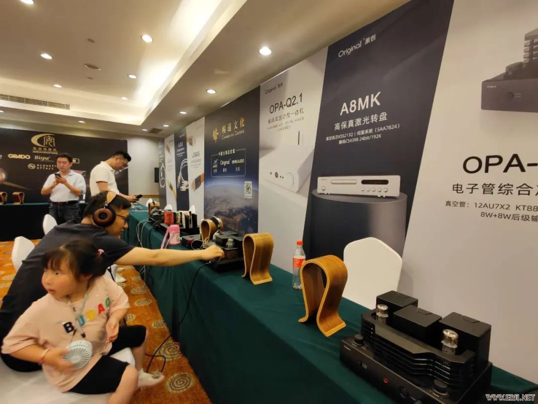 展商如何布展，才能让展位人气显得特别旺？成都国际耳机展大报道