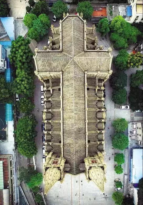 何必到法国，广州有座石头做的“巴黎圣母院”，不只是信徒的天堂