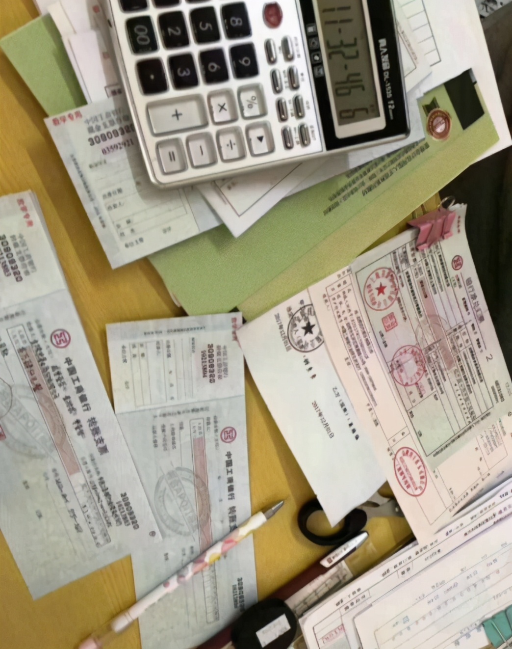 新手出纳零基础学做表格,出纳新手一学就会