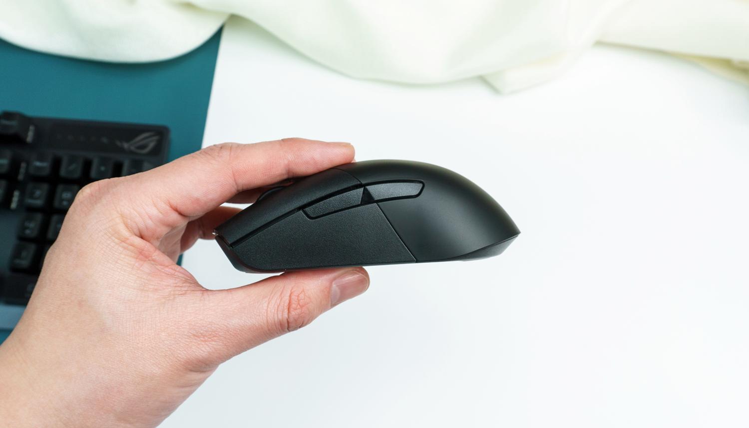 三模双微动游戏鼠标推荐,rog月刃鼠标微动