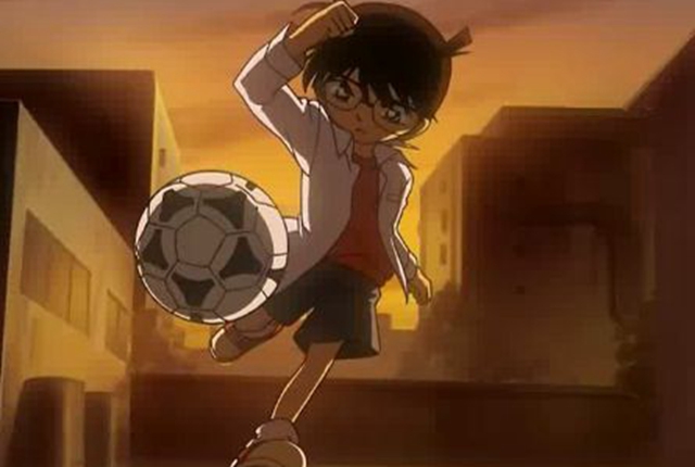 柯南只有粉丝才能回答到的问题,柯南粉丝问的奇葩问题