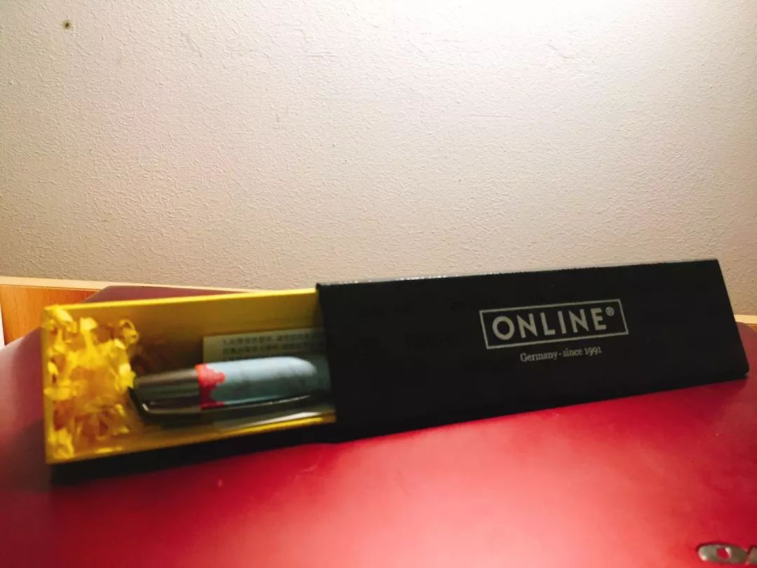 辉柏嘉灵思,辉柏嘉灵思钢笔是不是铝外壳