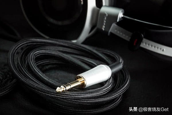 先锋Master1旗舰耳机评测，做工精致，为你呈现天籁细腻的好声音