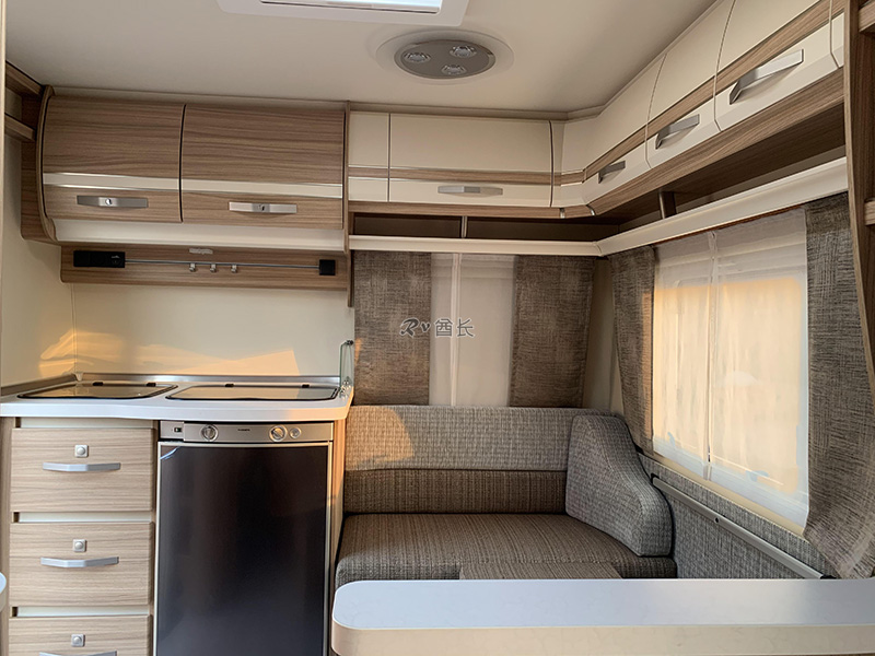 德国芬特t9,德国fendt390拖挂房车