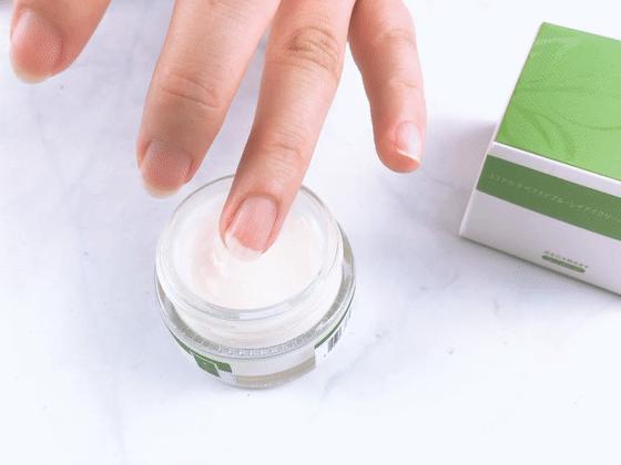 去眼纹去黑眼圈用什么方法,去眼袋黑公认最好用的土方法