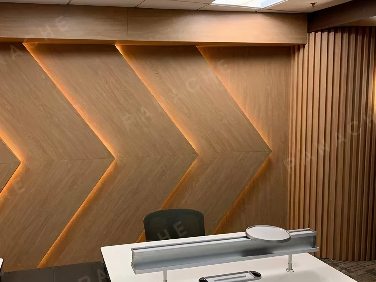 圆柱包边安装,圆柱包体安装图片