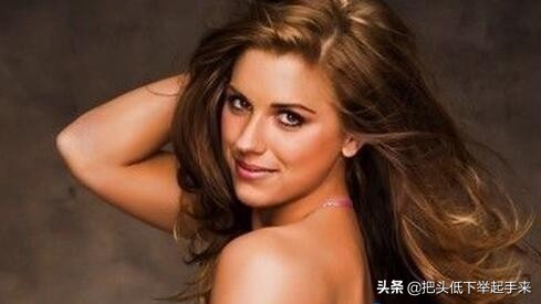 那些颜值爆表的女足运动员