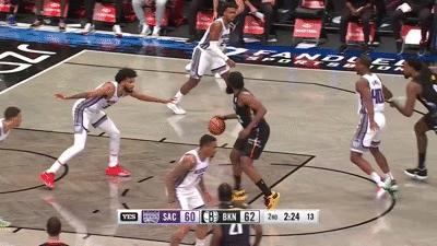 库里哈登艾弗森过人招式,2kol1哈登过人招式教学