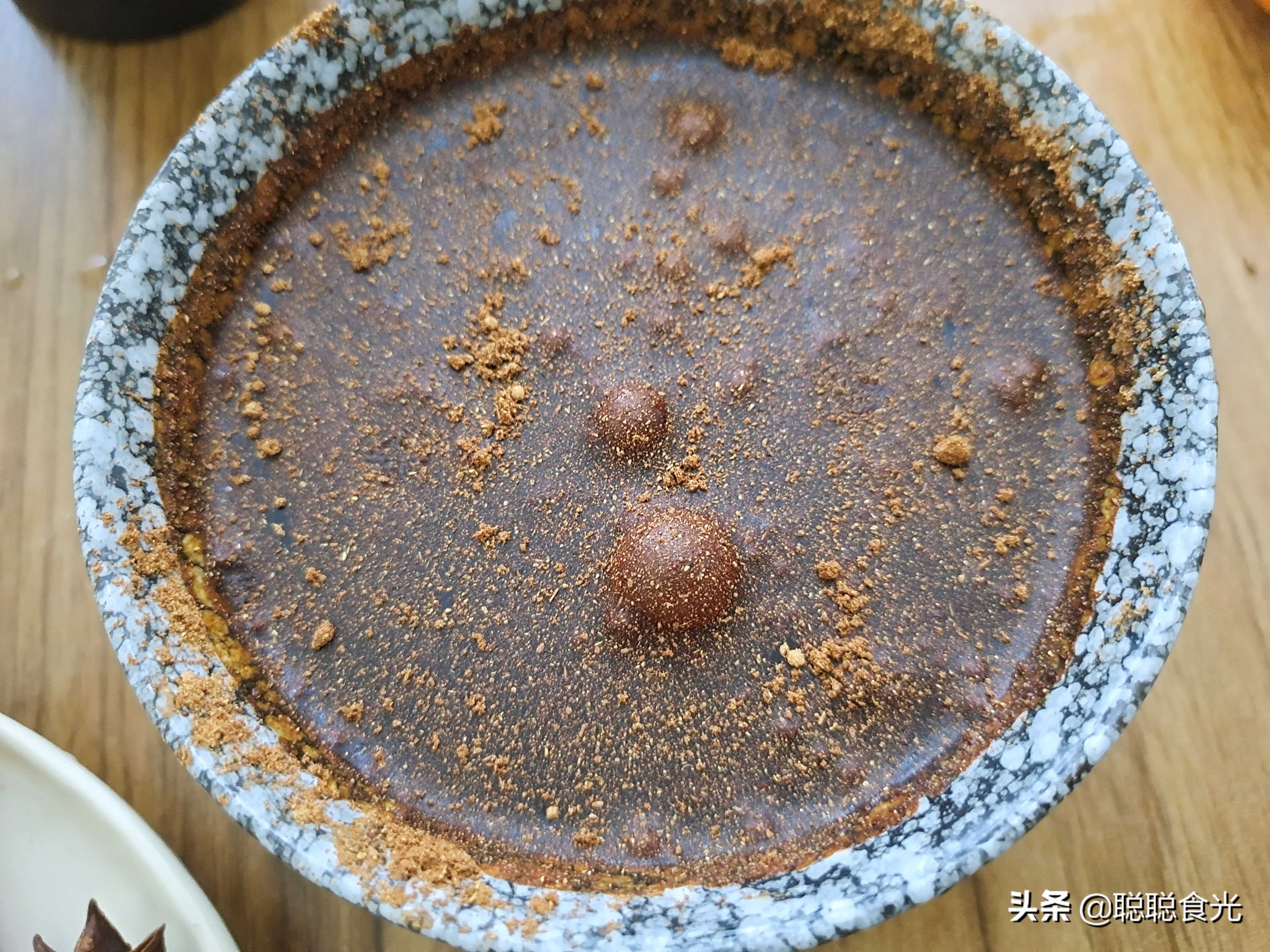 原味鸭脖怎么卤成麻辣的,教你制作麻辣鸭脖的方法