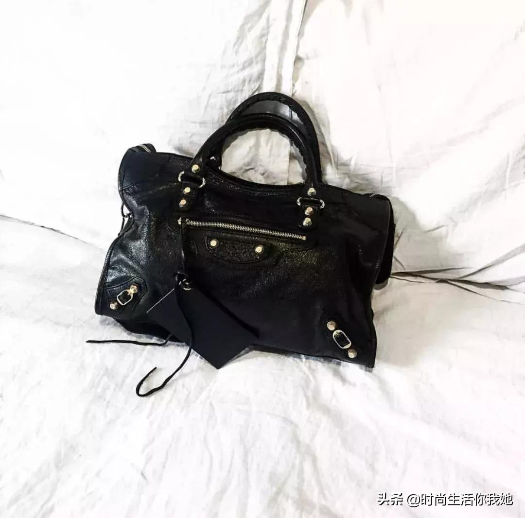 女生包包应该怎么选,新年红包包多少钱合适